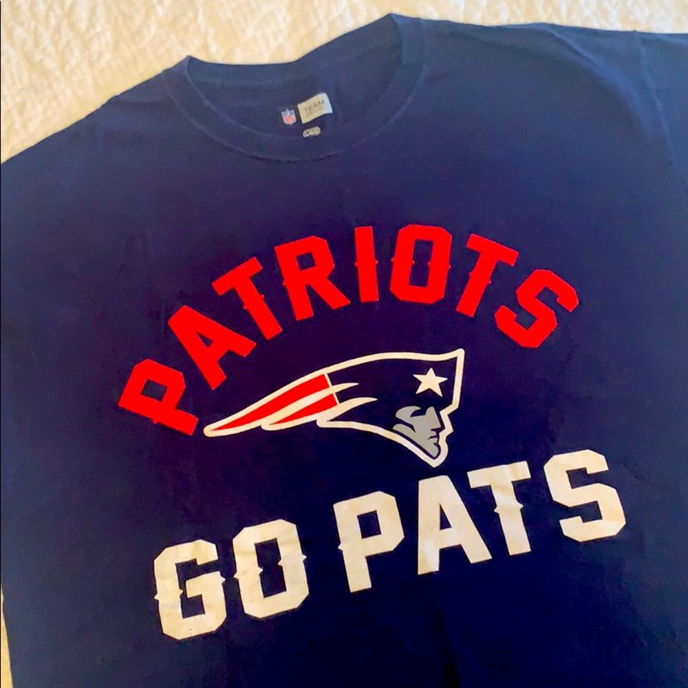 Like NEW New England Patriots Tee Sz L